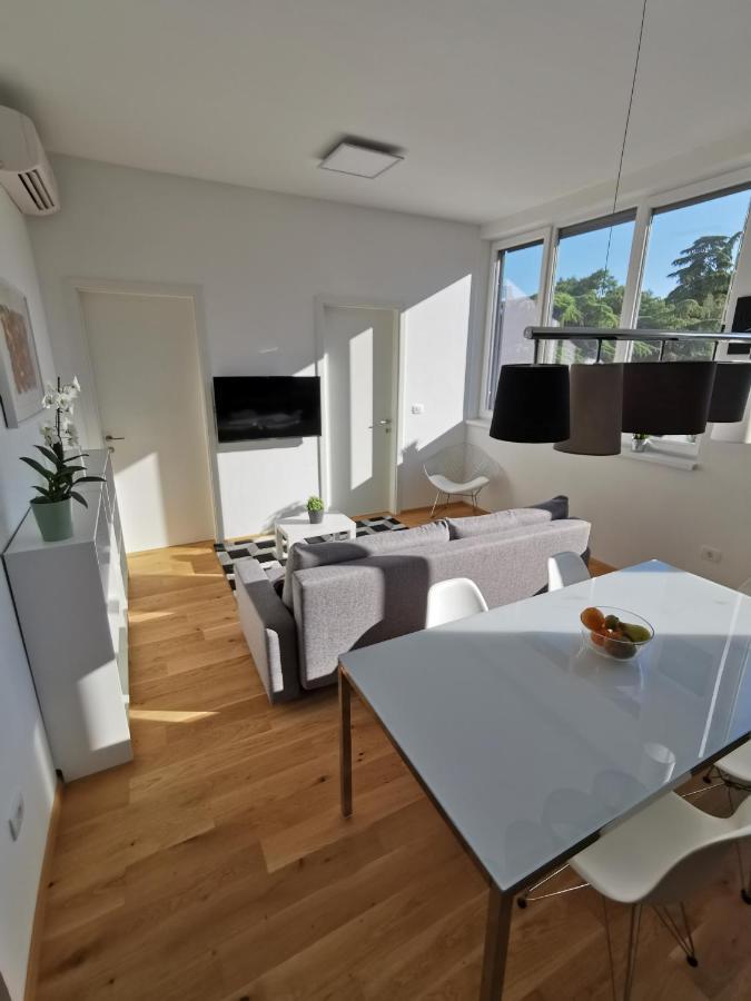 Apartmaji Egis Koper Exterior photo